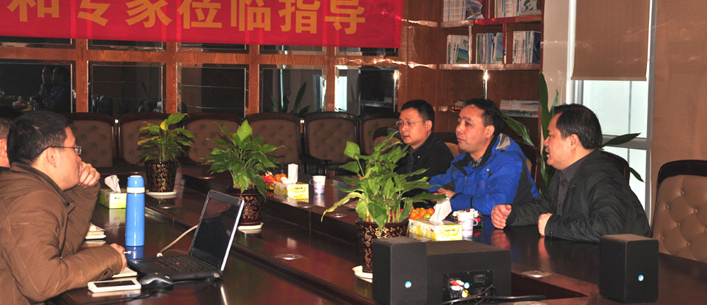 全國(guó)電磁計(jì)量技術(shù)委員會(huì)邵海明秘書(shū)長(zhǎng)在湖南省計(jì)量檢測(cè)研究院李慶先副院長(zhǎng)的陪同下，蒞臨銀河電氣指導(dǎo)工作